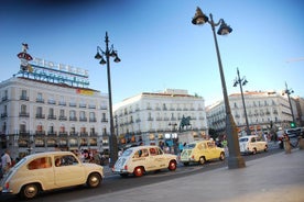 Touristische Tour im klassischen Auto um Madrid