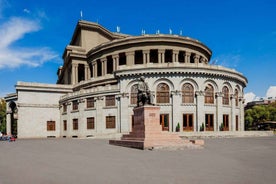 Private tour: Walking observing city tour in Yerevan