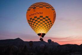 Ballonvaart in Cappadocië met ontbijt, champagne en transfers