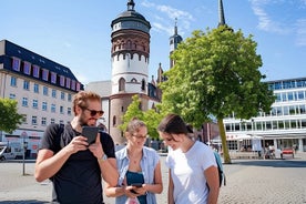 Raduno cittadino privato con audiolibri nel centro storico di Düsseldorf