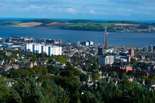 Dundee Law