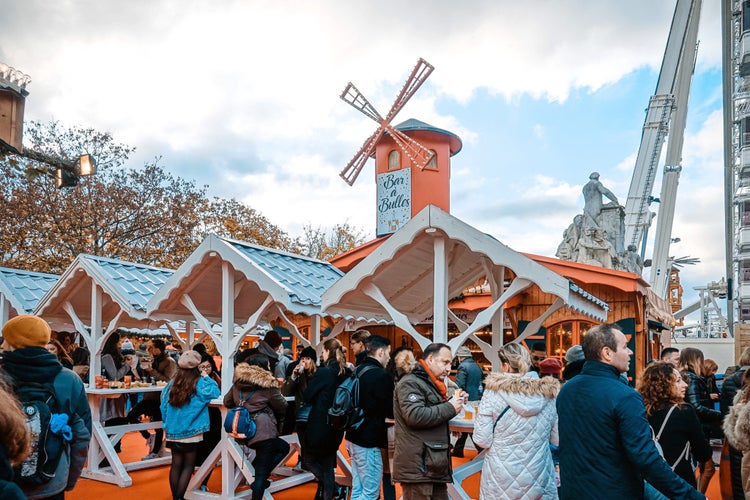 Tourists at the Christmas Market in the Tuileries Garden in Paris.jpg