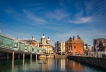 Best travel packages in Kingston upon Hull, England