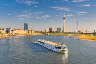 Rheinuferpromenade