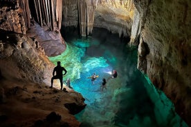 4 heures à profiter des grottes aquatiques uniques de Majorque