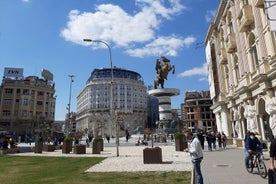 Skopje Old and New Private Tour di mezza giornata