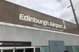 Flughafen Edinburgh nach Edinburgh City plus Privattransfer für die Hin- und Rückfahrt