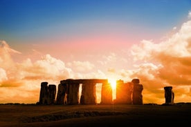 Private Day Tour from Bath to Avebury and Stonehenge with Pickup