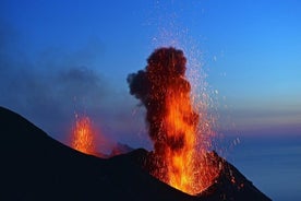 Guided day by boat to Panarea and Stromboli from Lipari