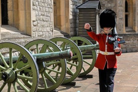 London: Tower of London og sýning á konunglegum skartgripum aðgöngumiði