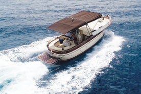 Paseo en barco privado por Capri desde Positano