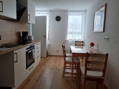 Schöne Ferienwohnung mit Balkon und Terrasse in ruhiger Lage