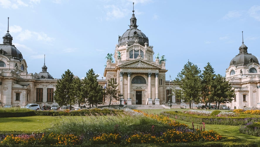 Széchenyi Thermal Bath.jpg