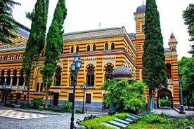 Besichtigung des Nationalen Opern- und Balletttheaters in Tiflis