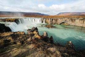 Cruise Tour Godafoss and Myvatn Lake and Baths Small Group