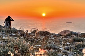 Excursão pela montanha ao pôr do sol em Dubrovnik com vinho