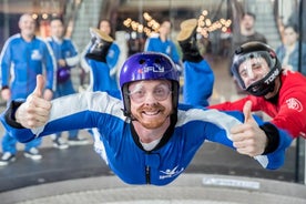 Manchester iFLY indendørs faldskærmsudspring - 2 flyvninger og certifikat