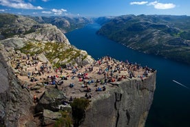 Experimente o magnífico Lysefjord, Pulpit Rock. Tour de participação de Stavanger