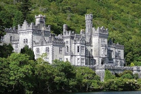 Excursion d'une journée au Connemara incluant le village de Leenane et l'abbaye de Kylemore au départ de Galway