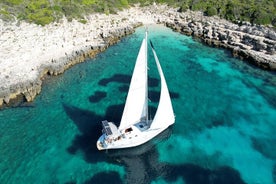 Sailing Tour with Snorkeling in Hvar Pakleni Islands