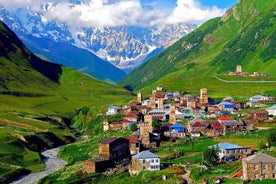 Causacus-bjergene ved Majestic SVANETI og MESTIA fra Kutaisi