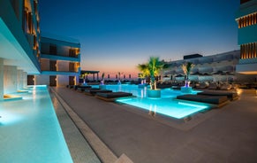 Akasha Beach Hotel & Spa