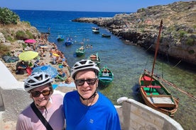 Tour en bicicleta eléctrica desde Polignano a Mare hasta el pueblo pesquero de S. Vito