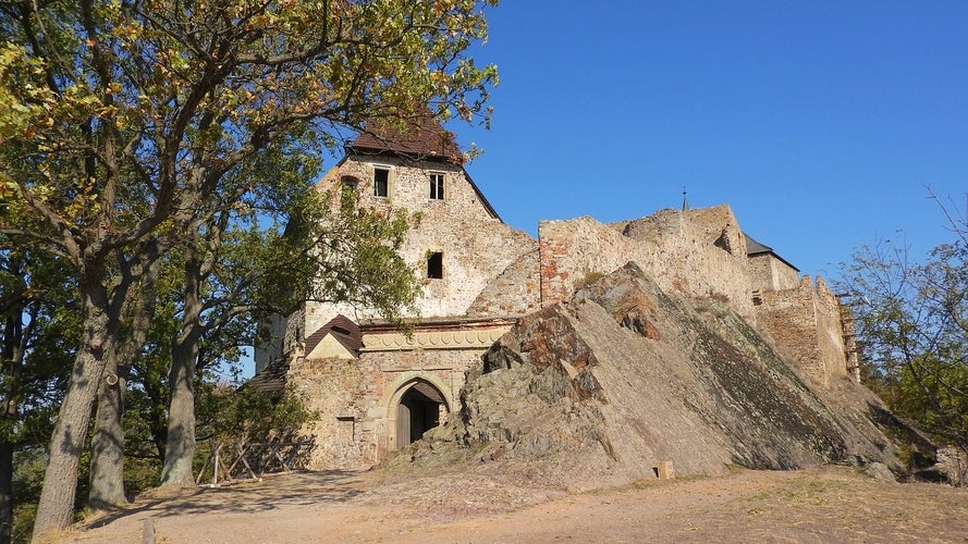 Tocnik Castle is located near the town of Zebrak in Central Bohemia, Czech Republic.