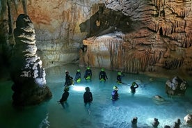 Meereshöhle, Wandern und 20-Meter-Abseilen