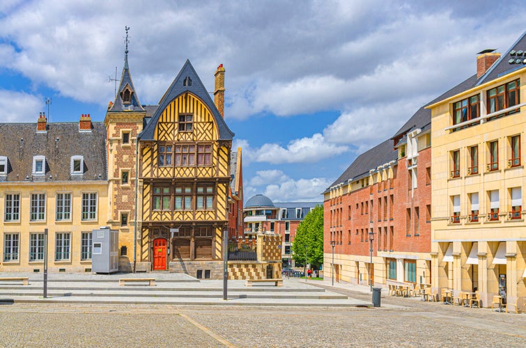 Maison du pelerin pilgrim house building on Place Notre Dame square in Amiens old historical city centre, France landmark, Picardy, Somme department, Hauts-de-France Region, Northern France