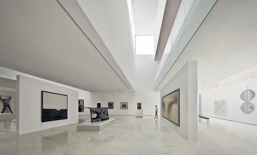 06_MACA_EXHIBITION-ROOM_02.webp