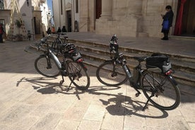 Itria Valley의 스마트하고 쉬운 ebike 투어 : Martina Franca-Locorotondo