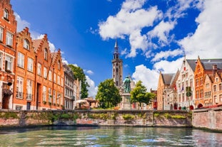 Best Time To Visit Bruges: Guide to the Fairytale City