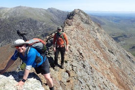 ทัวร์ปีนเขา Snowdonia พร้อมไกด์