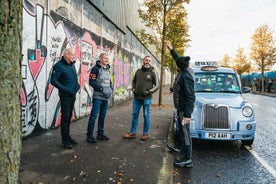 Belfast: 1.5-Hour Private Black Taxi tour