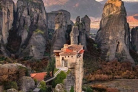 METEORA - 2 dagen met de trein van Thessaloniki - inclusief 2 Guided Meteora tours - dagelijks