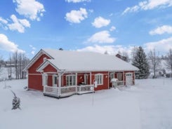 Porontima Lake House in Pure Rukatunturi Nature