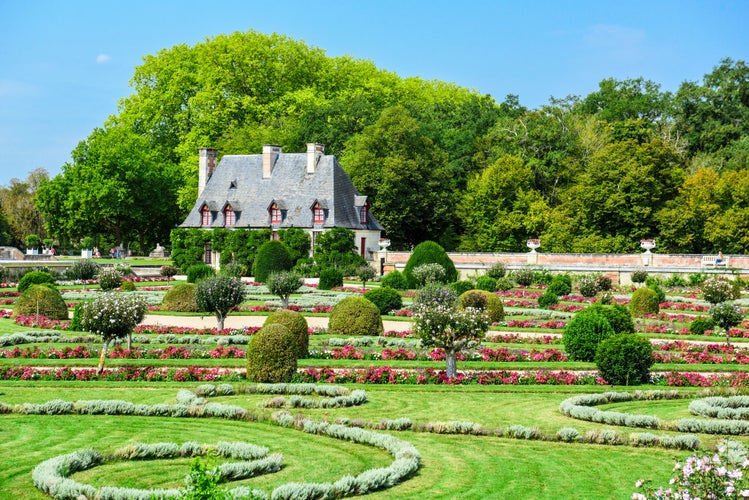 Photo of The Chenonceau Castle (French: Château de Chenonceau) is a French Castle in the Loire Valley in France. Included in the top ten best castles of the Loire Valley.