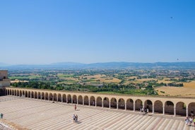 Tagesausflug: Private Tour durch Assisi mit Mittagessen und ATV-Quad-Tour