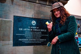 Tour privado a pie: El Edimburgo de Sherlock Holmes en francés