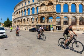 Pula E-Bike Tour: de Verudela al centro de la ciudad de Pula