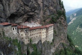 Trabzon: Sumela Monastery Day Tour with Lunch