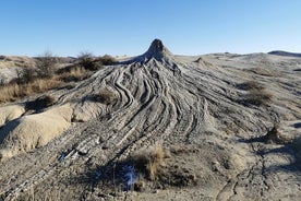 泥火山和最大的盐矿，私人旅游