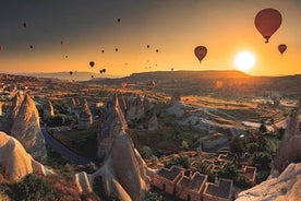 Deluxe heteluchtballonvaart van een uur (Goreme Valley)