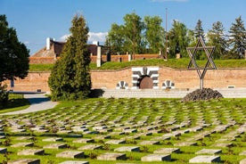 Excursión de 5 horas al Monumento de Terezín desde Praga con entrada incluida