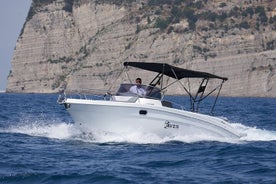 Positano to Capri Private Boat Tour with Saver 7.50 WA