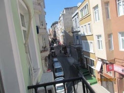 Taksim Green House Hostel