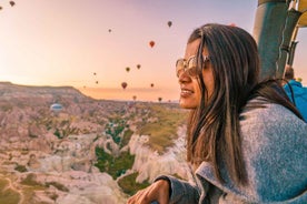 Cappadocia: Loftbelgsferð með flugvél frá Istanbúl