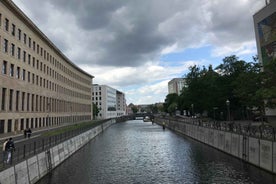 Berlin: Historic Jewish walking tour through the city center