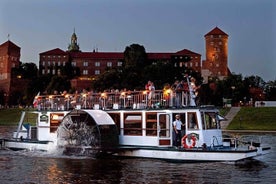 Krakow om natten 60 minutter cruise Vistula-elven Krakow